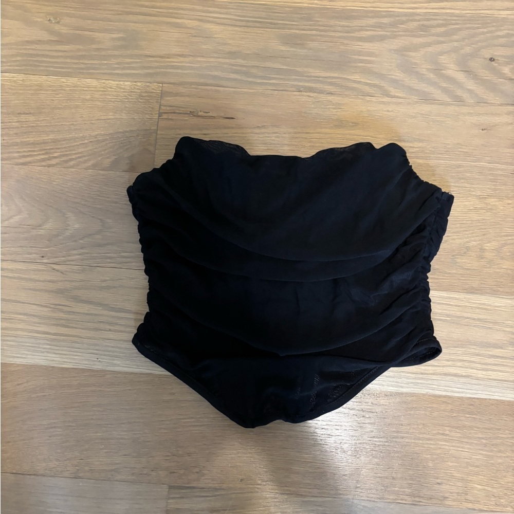Black corset going out mesh top size medium tic toc
